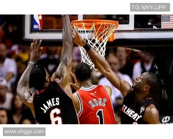 2004年NBA季后赛小牛与火箭的激烈对决回顾与精彩瞬间分析