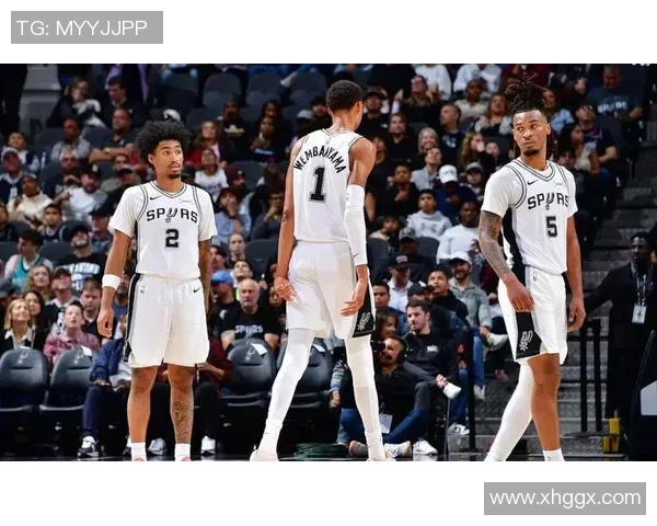 2015年热火与马刺季前赛精彩对决回顾与分析 2015年热火与马刺季前赛精彩对决回顾与分析